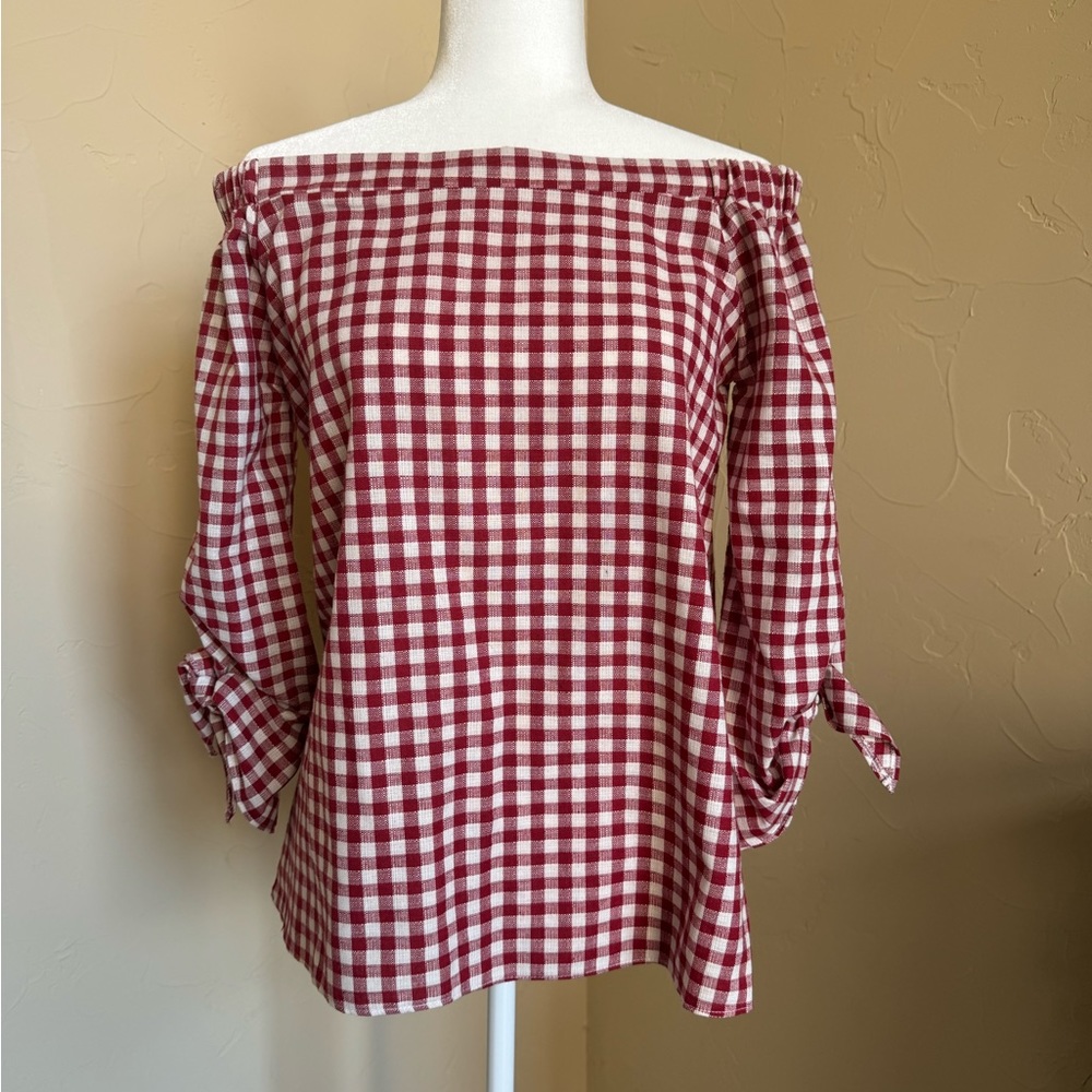 Off the shoulder blouse, M